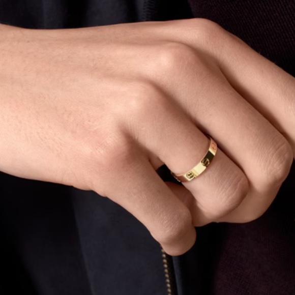 CARTIER GOLD LOVE RING - Picture 9 of 11